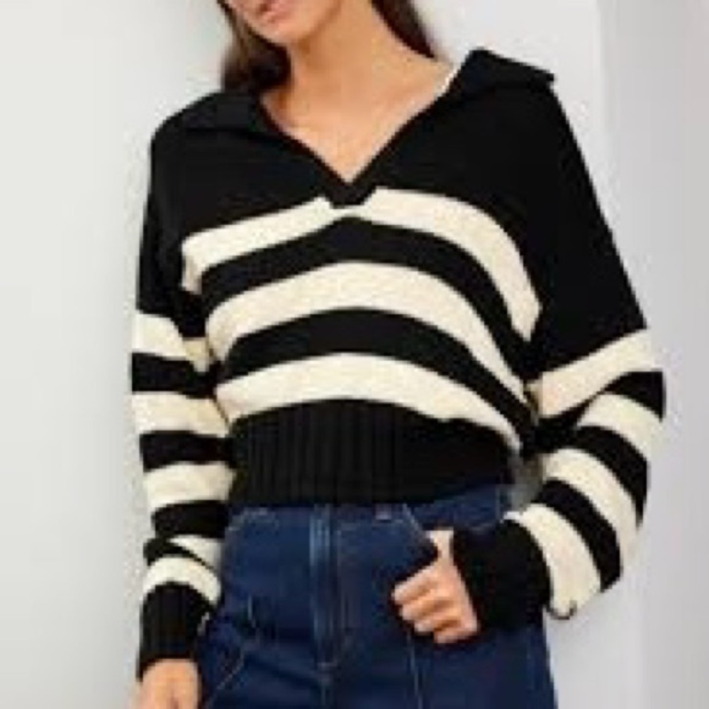 GAP Black White Striped V-Neck Cotton Shrunken Polo Sweater Medium